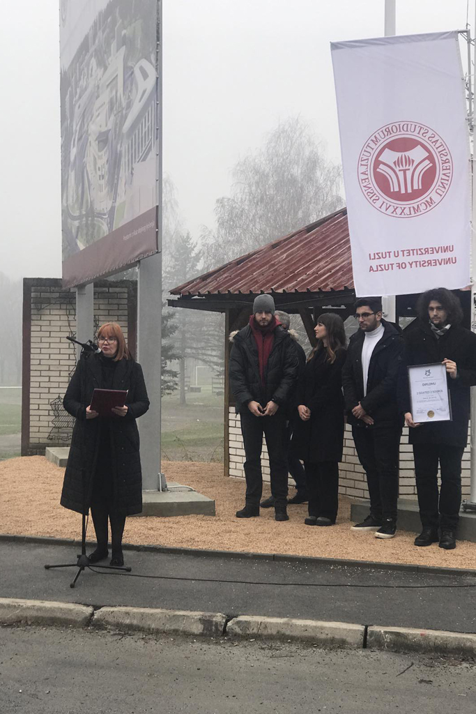 Raising a flag of the University of Tuzla at the University Campus